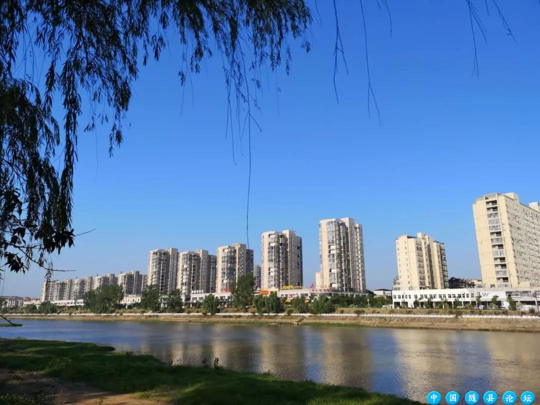 我劝你来随州过一次夏天！