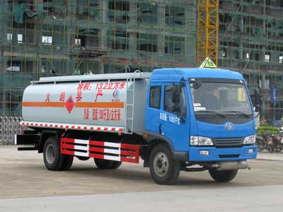 程力威牌CLW5164GYYC3型运油车